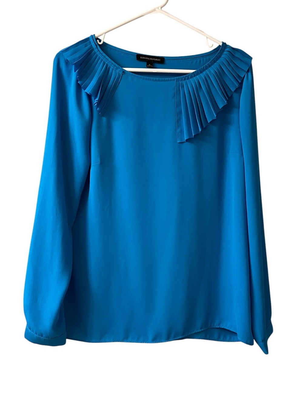 Banana Republic Josephine Asymmetric Pleated Top Laser Blue Size Small